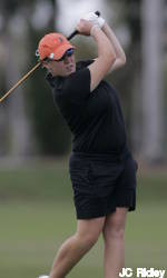Steward in Lead after First Round of John Kirk/Panther Intercollegiate