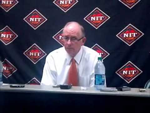 Coach Larranaga following the game against Valpo