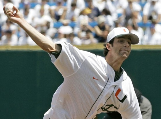 Starting pitcher David Gutierrez delivers against  in the first inning.  (AP Photo/Nati Harnik)