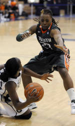 Canes Look to Get Back to Winning Ways vs. Holy Cross