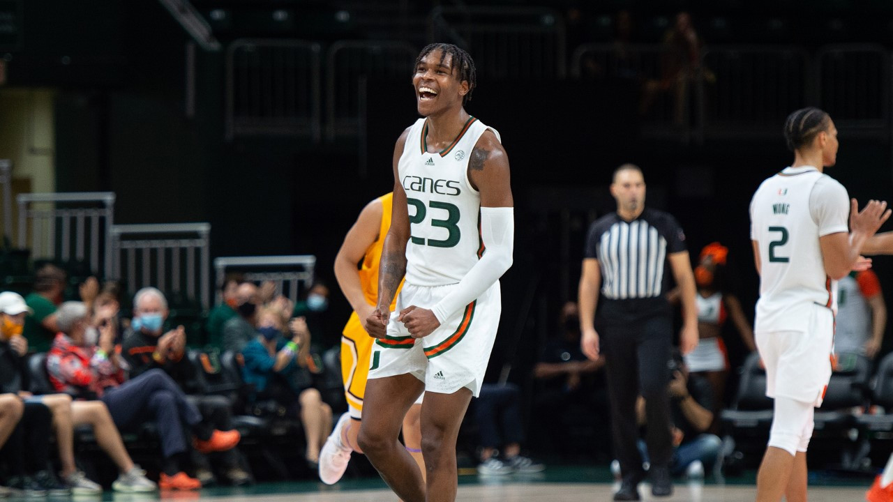 McGusty Leads MBB to 76-59 Win over Lipscomb