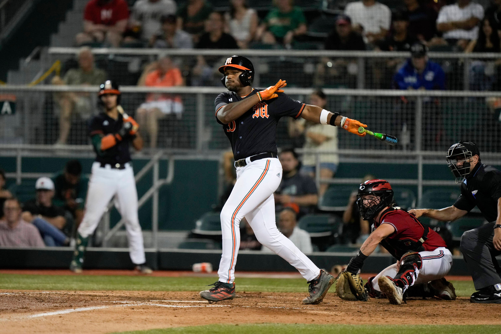 Hurricanes Explode in Fifth, Take Series Opener Over Louisville