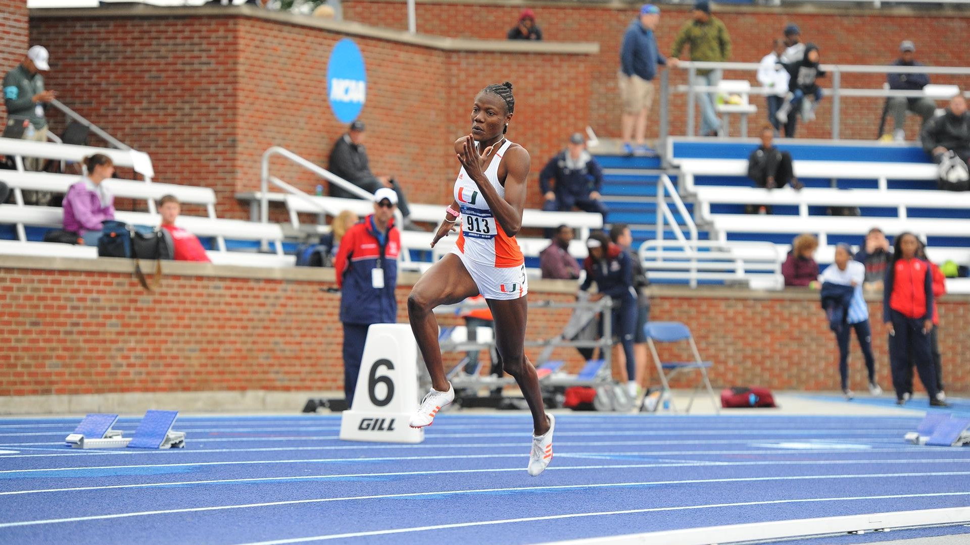 Shakima Wimbley Qualifies for World Championships
