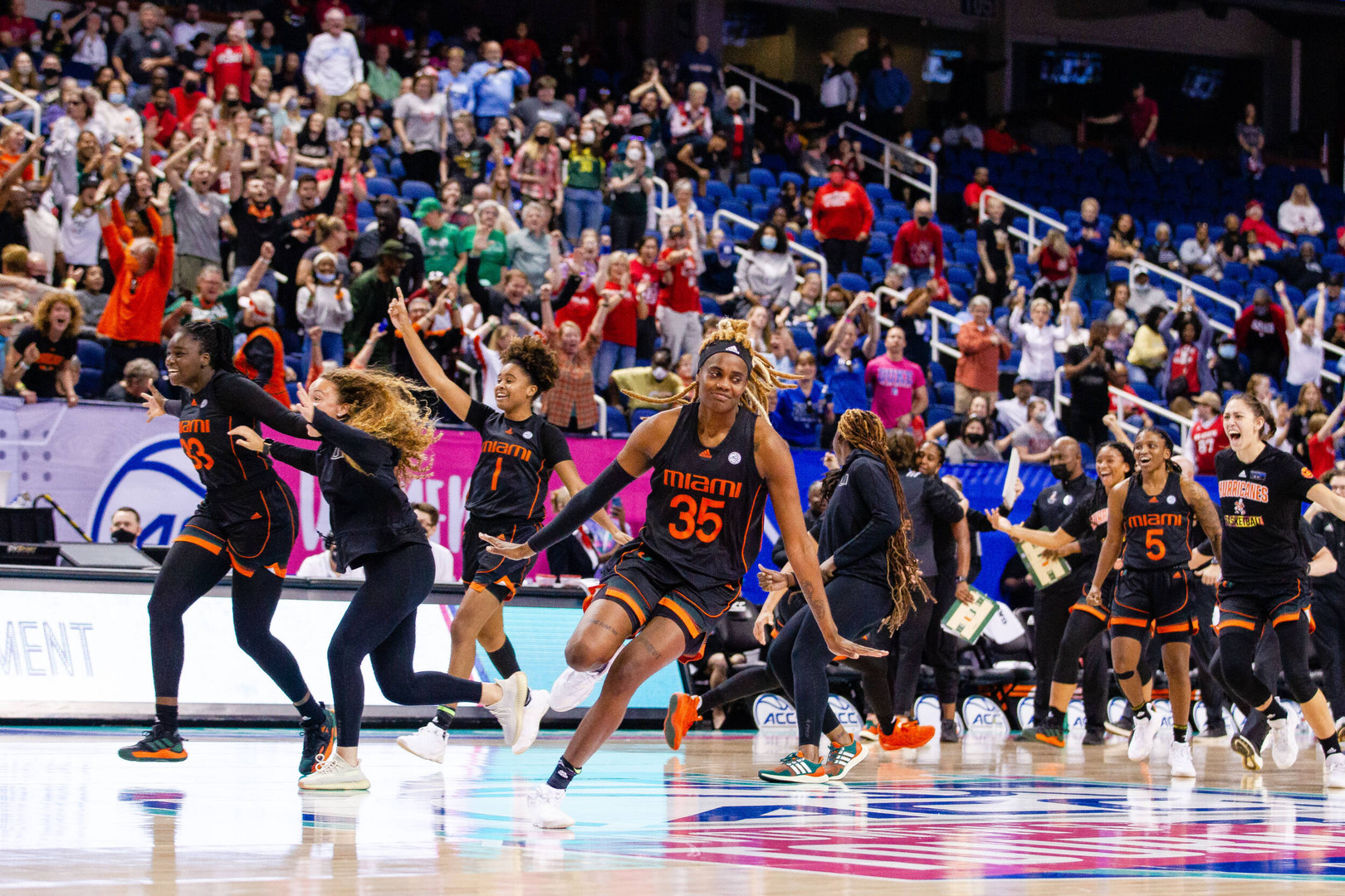 Photo Gallery: WBB Semifinal win over Notre Dame