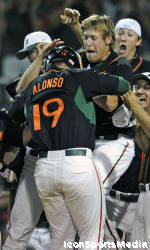 Alonso Hits Walk-Off Homer as No. 2 Miami Wins, 6-4