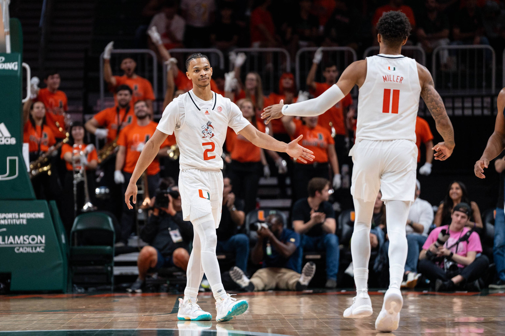 MBB Topples Sixth-Ranked Virginia, 66-64