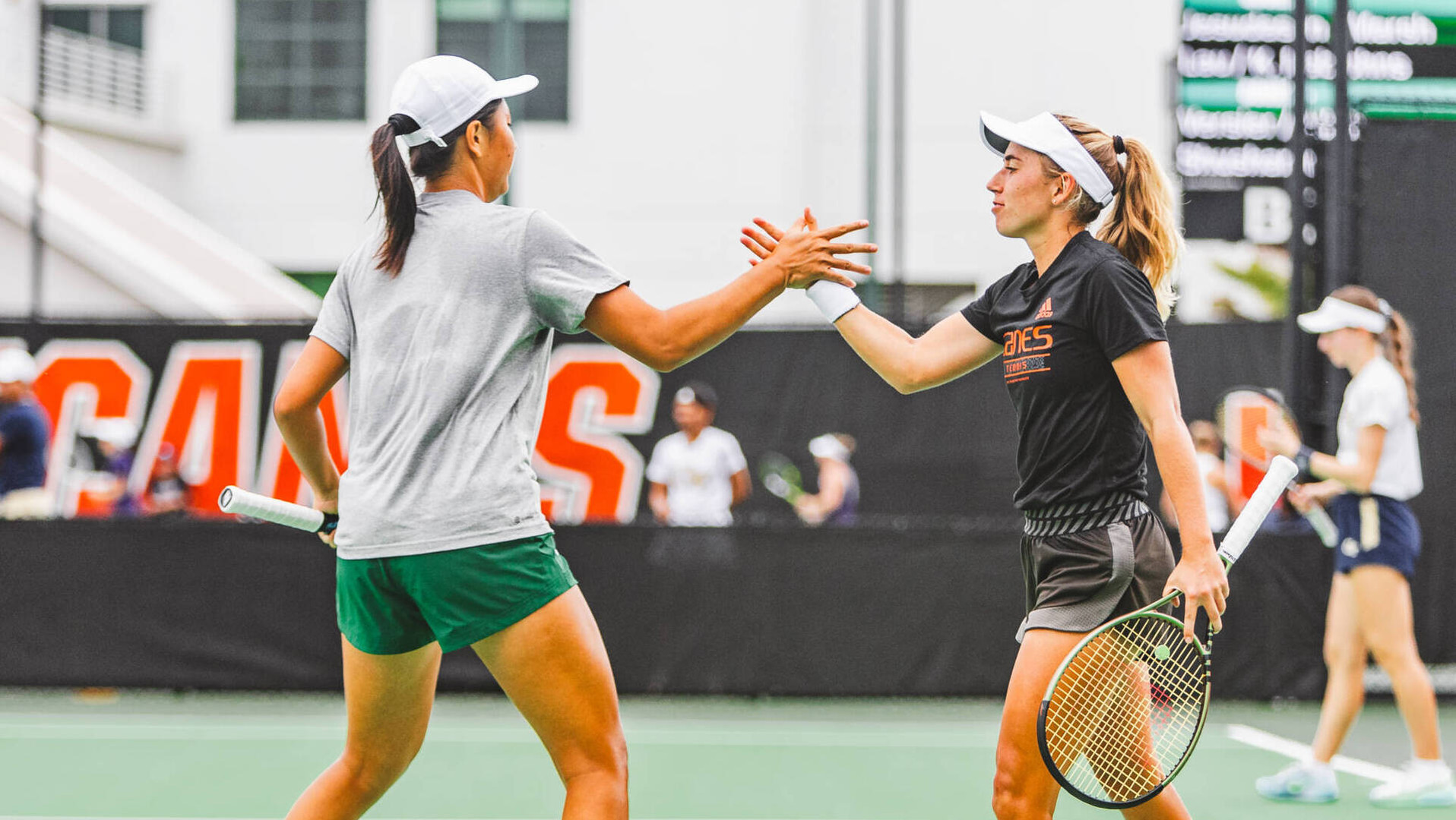 Miami Wraps Fall Season With 15 Wins at Miami Fall Invite