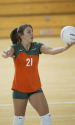 Hurricanes Hold Annual Green and White Scrimmage