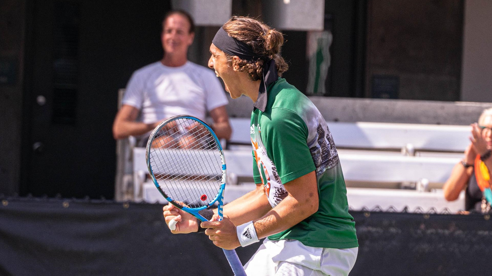 M. Tennis Sweeps FAU, 7-0