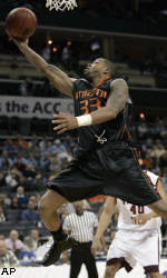 McClinton Will Return for Senior Season