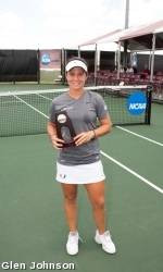 Laura Vallverdu named Muscle Milk Student-Athlete of the Week