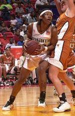 Wome's Basketball Falls To West Virginia