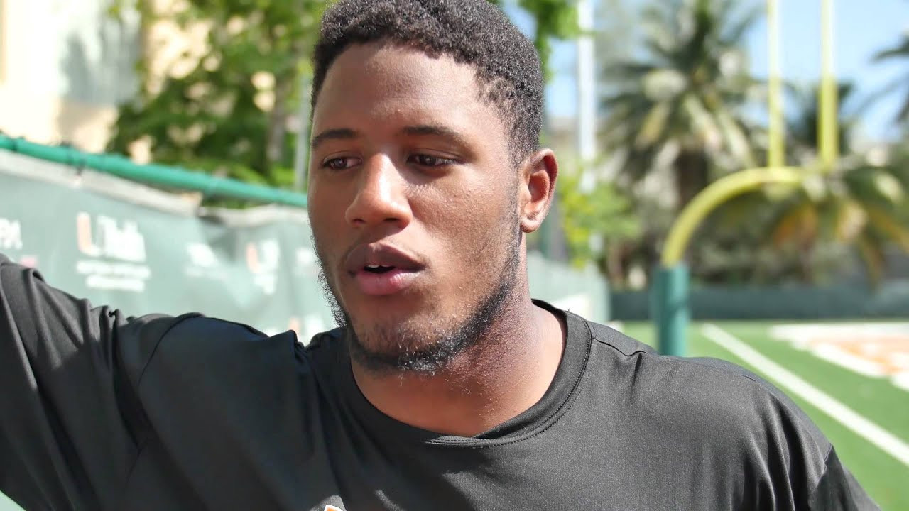 Tracy Howard | Post Practice | 11.11.15
