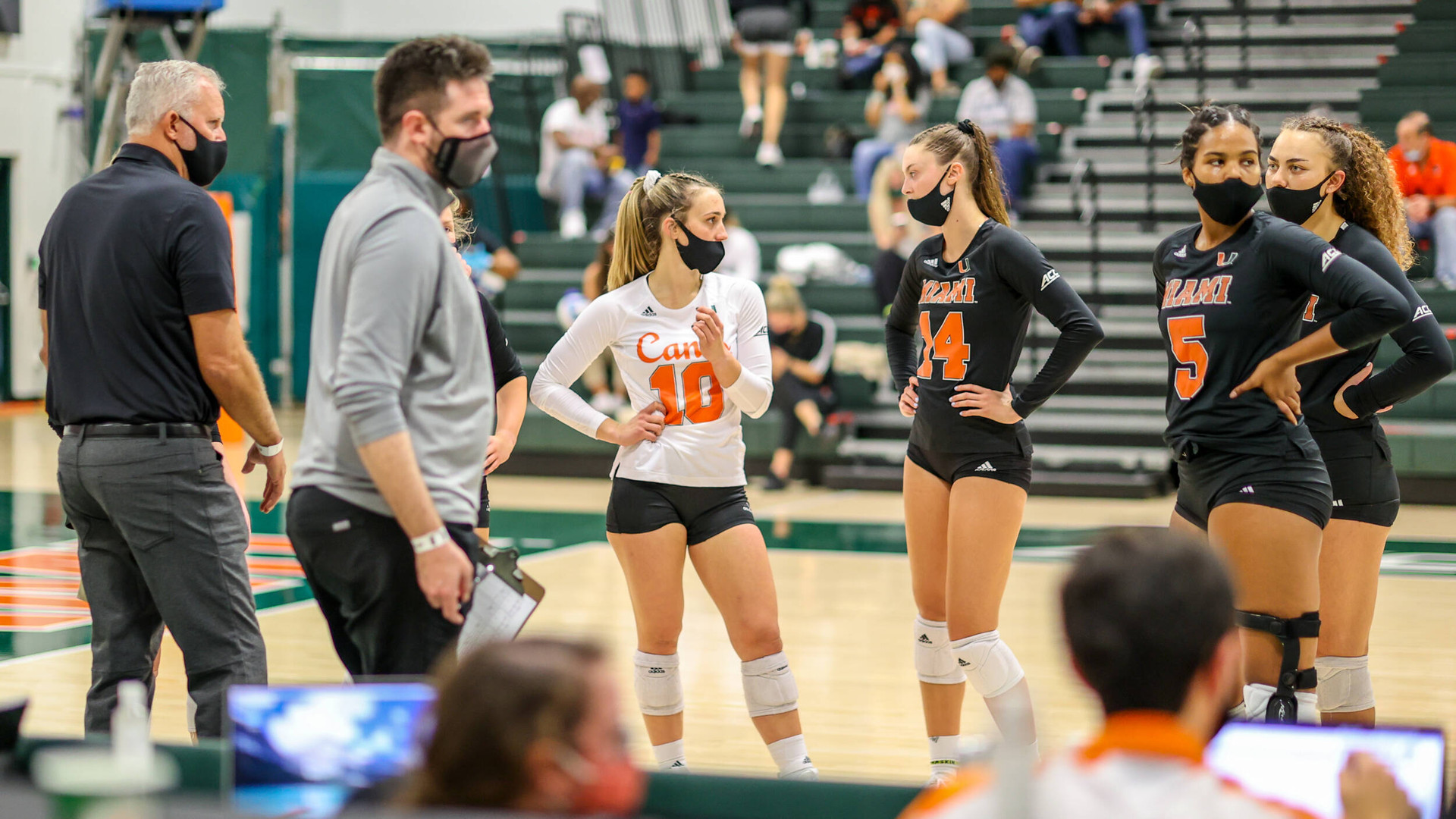 Volleyball Falls 3-1 at Boston College