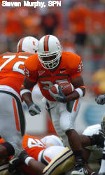 HURRICANES GET THROUGH PRACTICE AFTER LIGHTNING DELAY