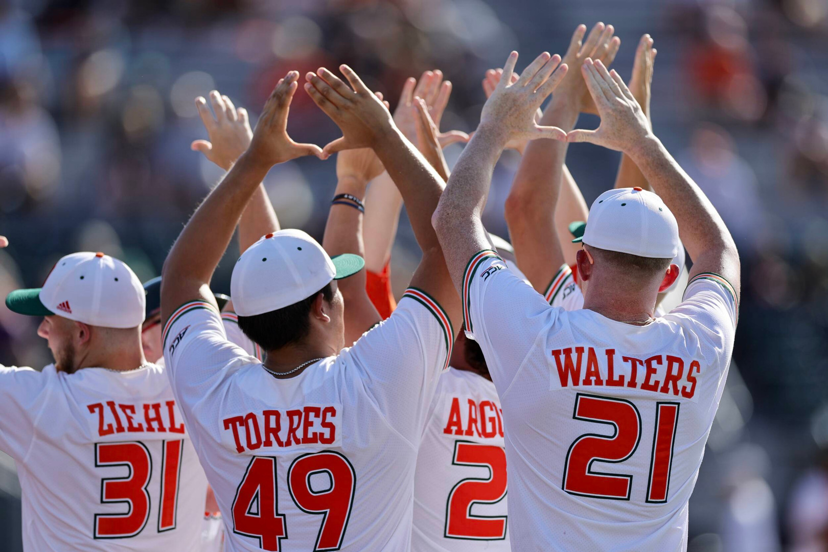 Hurricanes Travel to FAU for Fall Exhibition