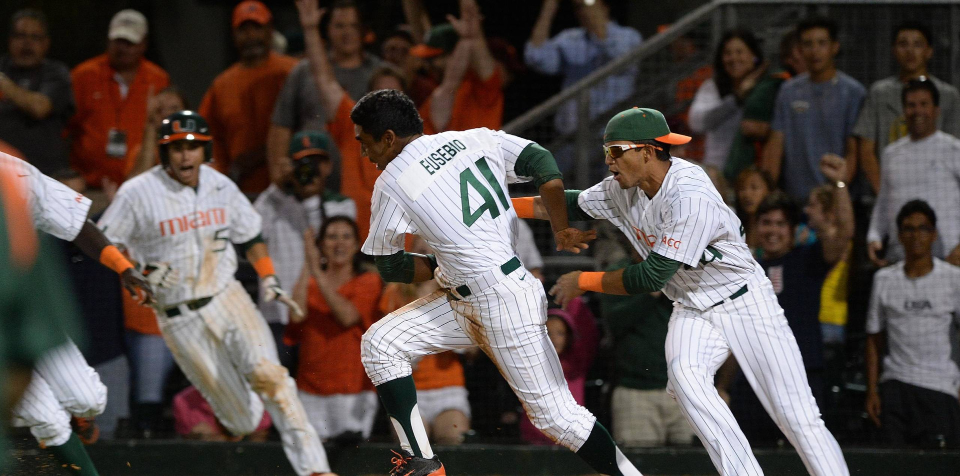 No. 11 Baseball Walks Off With 3-2 Victory