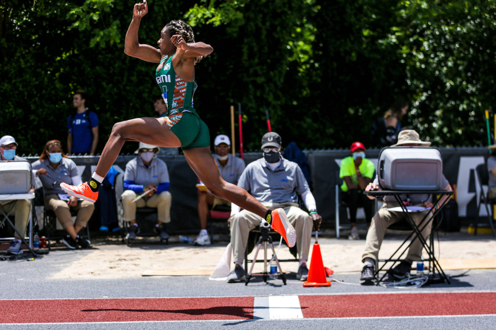 Atherley Defends Heptathlon Title