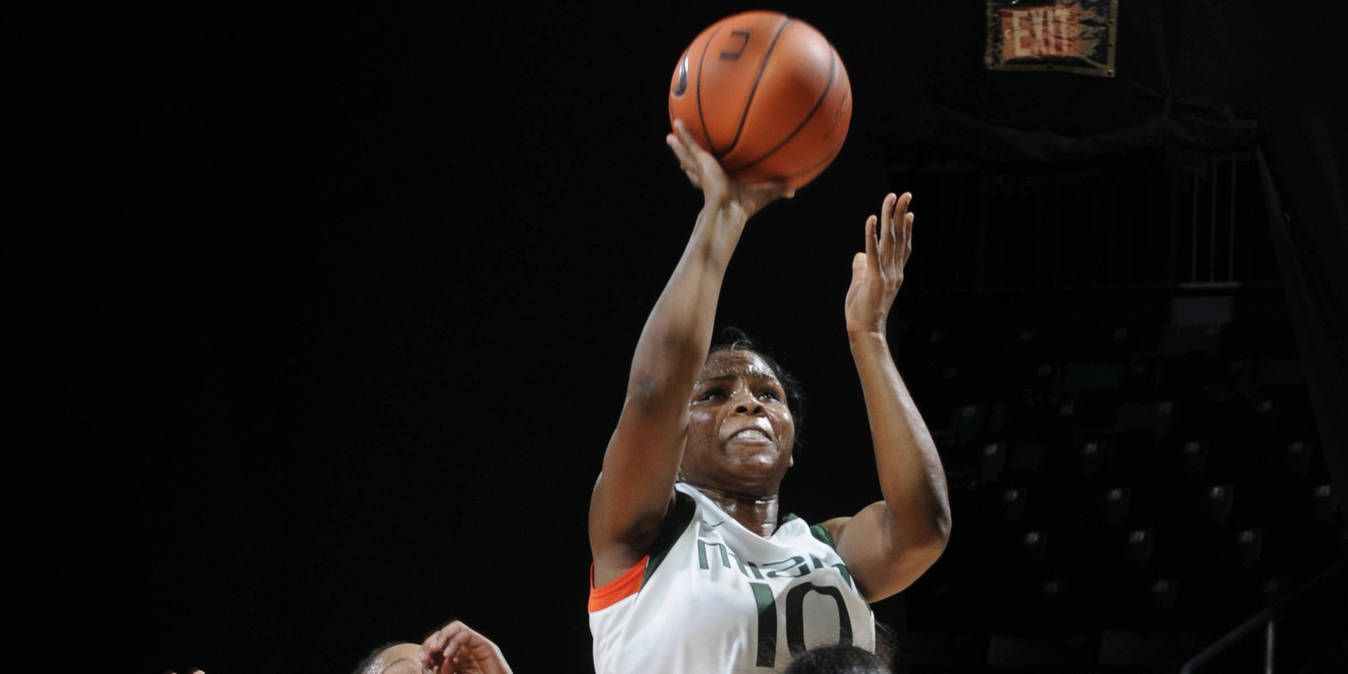 Virginia Tech No Match for WBB, UM Wins 68-42
