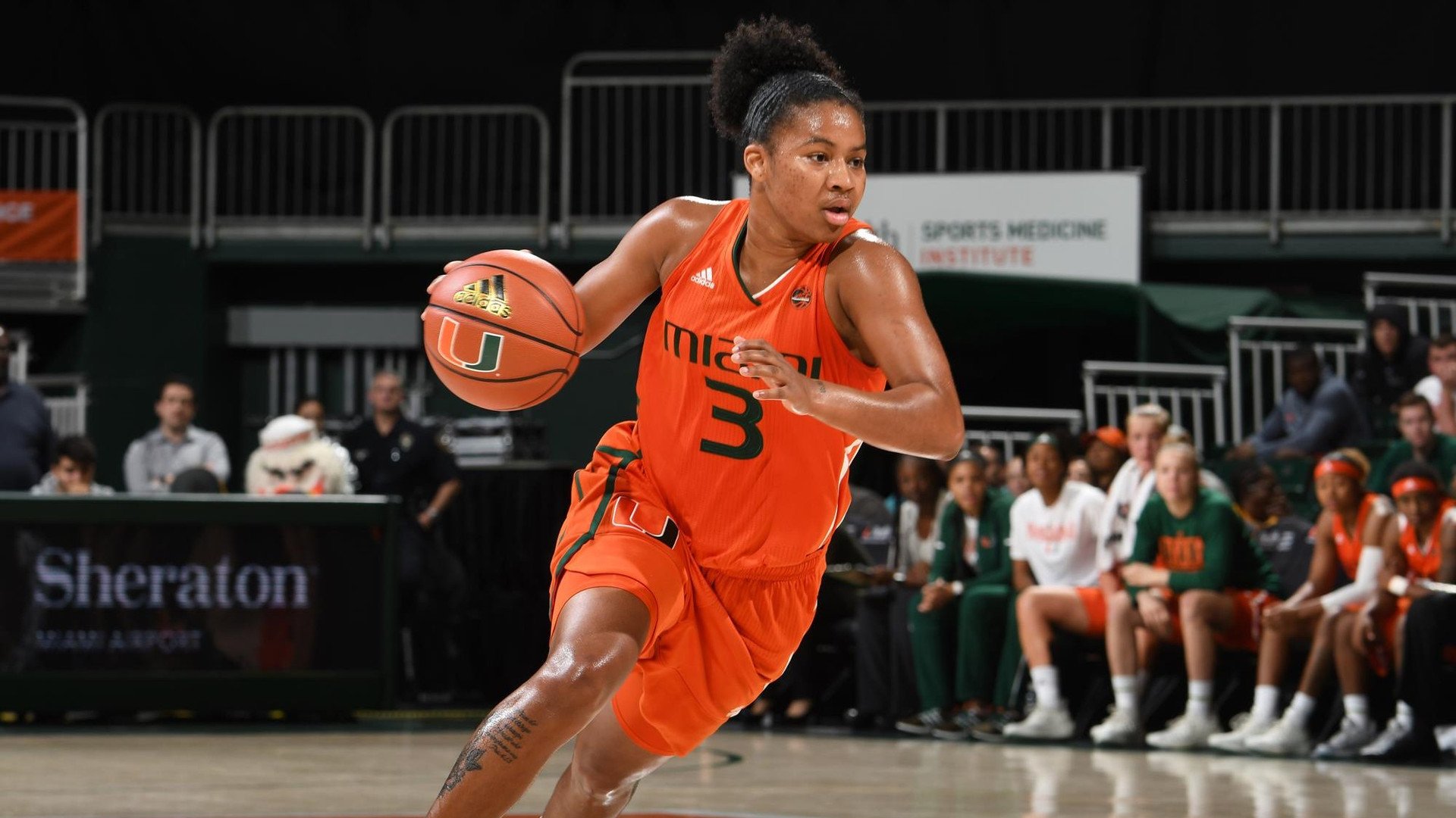 WBB Ascends to No. 21/20 Nationally