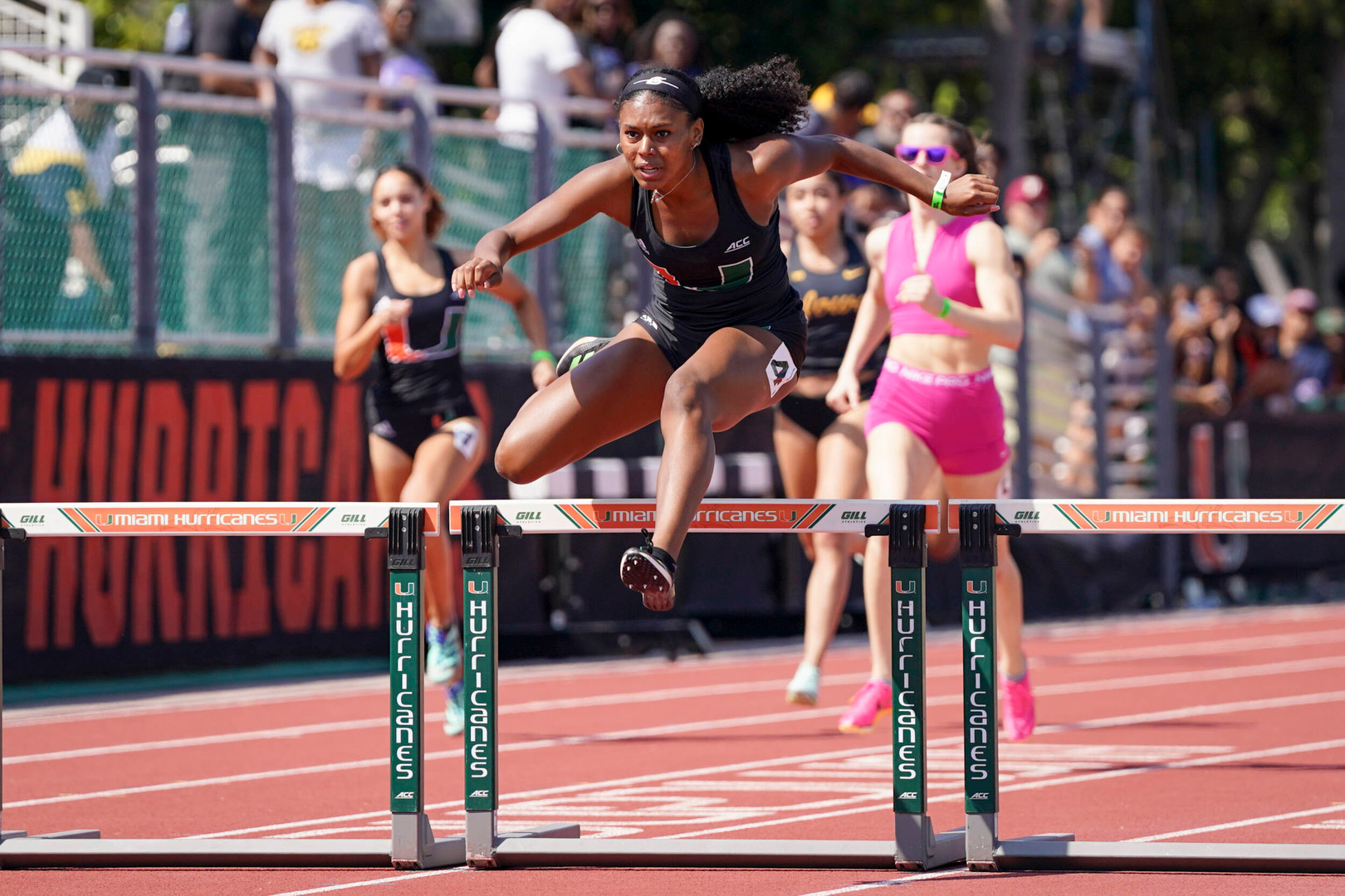 Hebron Named USTFCCCA Athlete of the Week