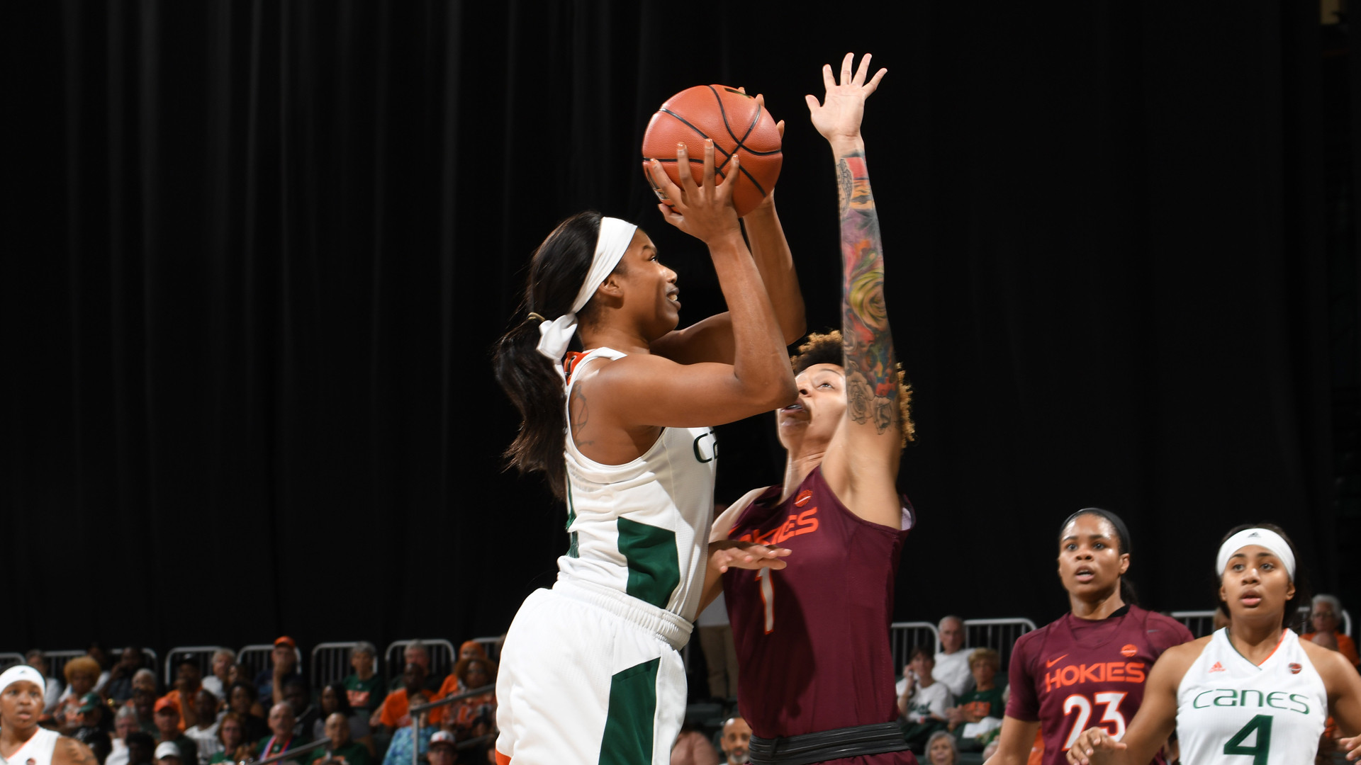 WBB Tops Virginia Tech, 76-46, for 20th Win