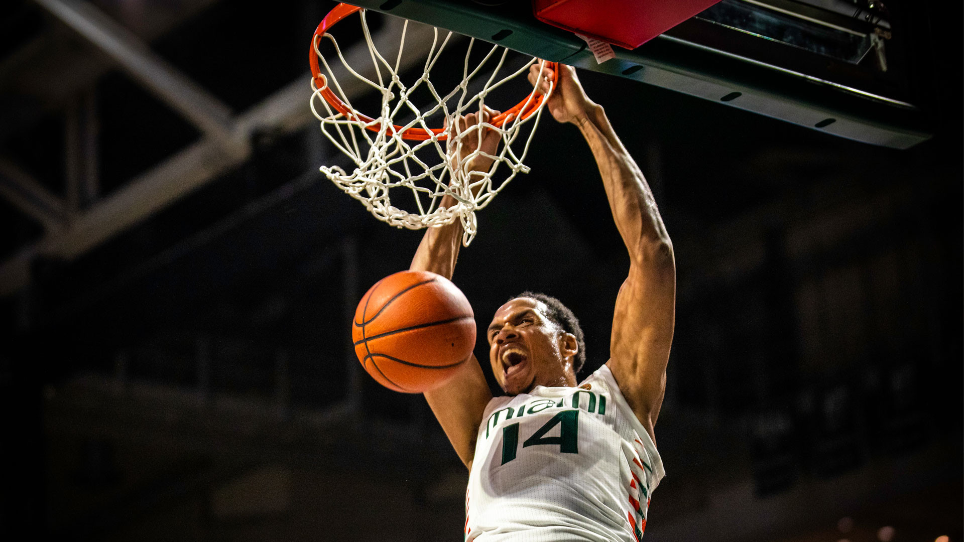MBB Tops FAU, 74-60, for First Win