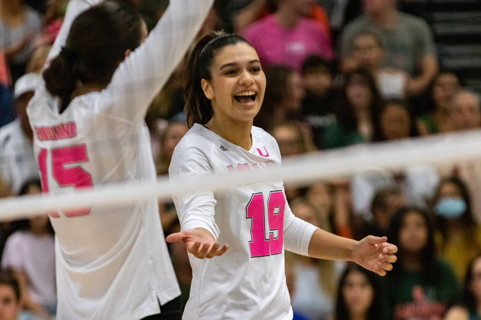 Volleyball Cruises To 3-0 Win Over Duke