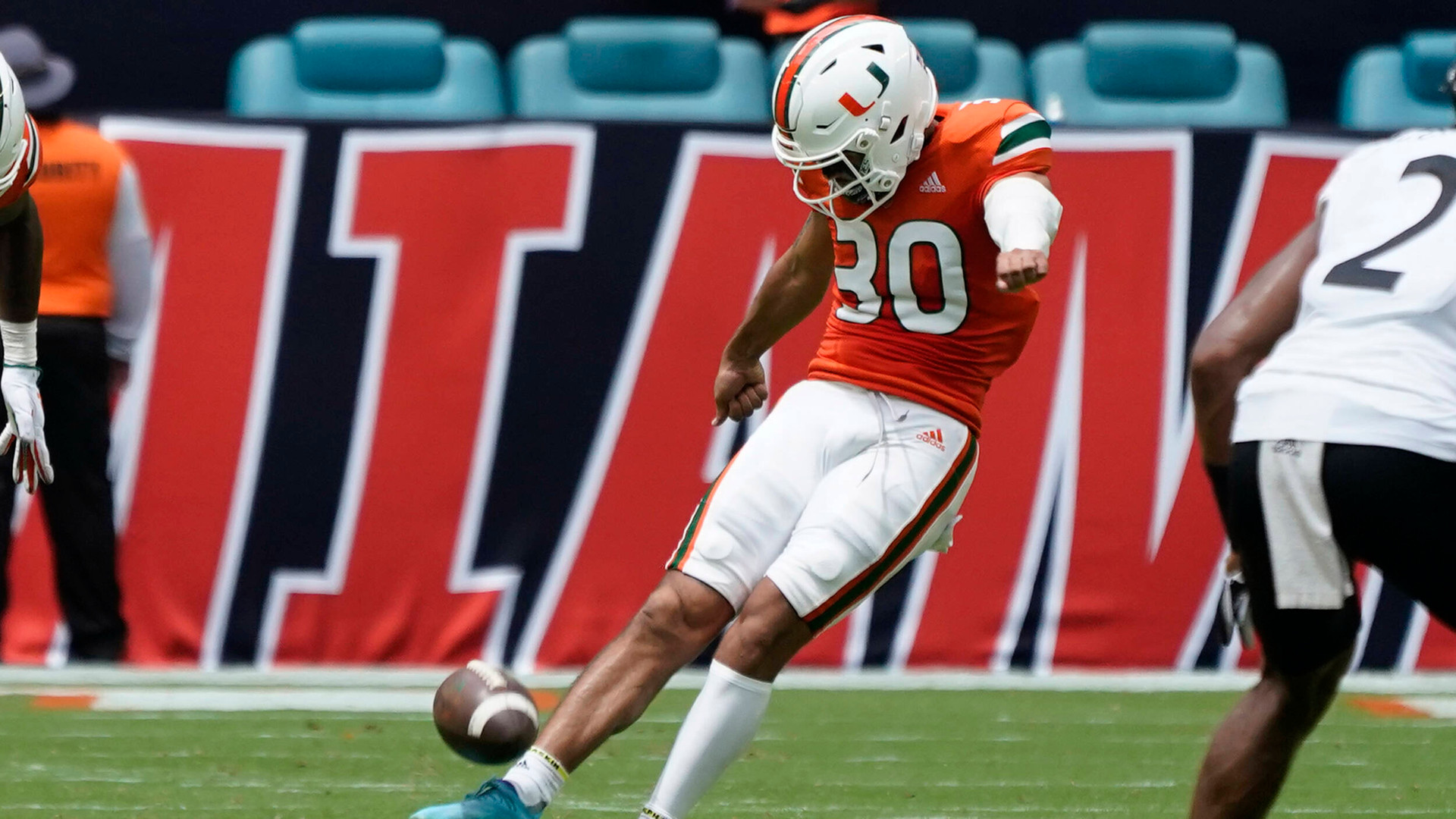 Borregales Named ACC Specialist of the Week