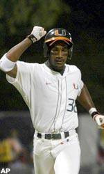Hurricanes Knock Off Osaka Buffaloes, 11-4