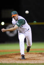 Freitas' Catch Holds Off Virginia Tech, 11-9
