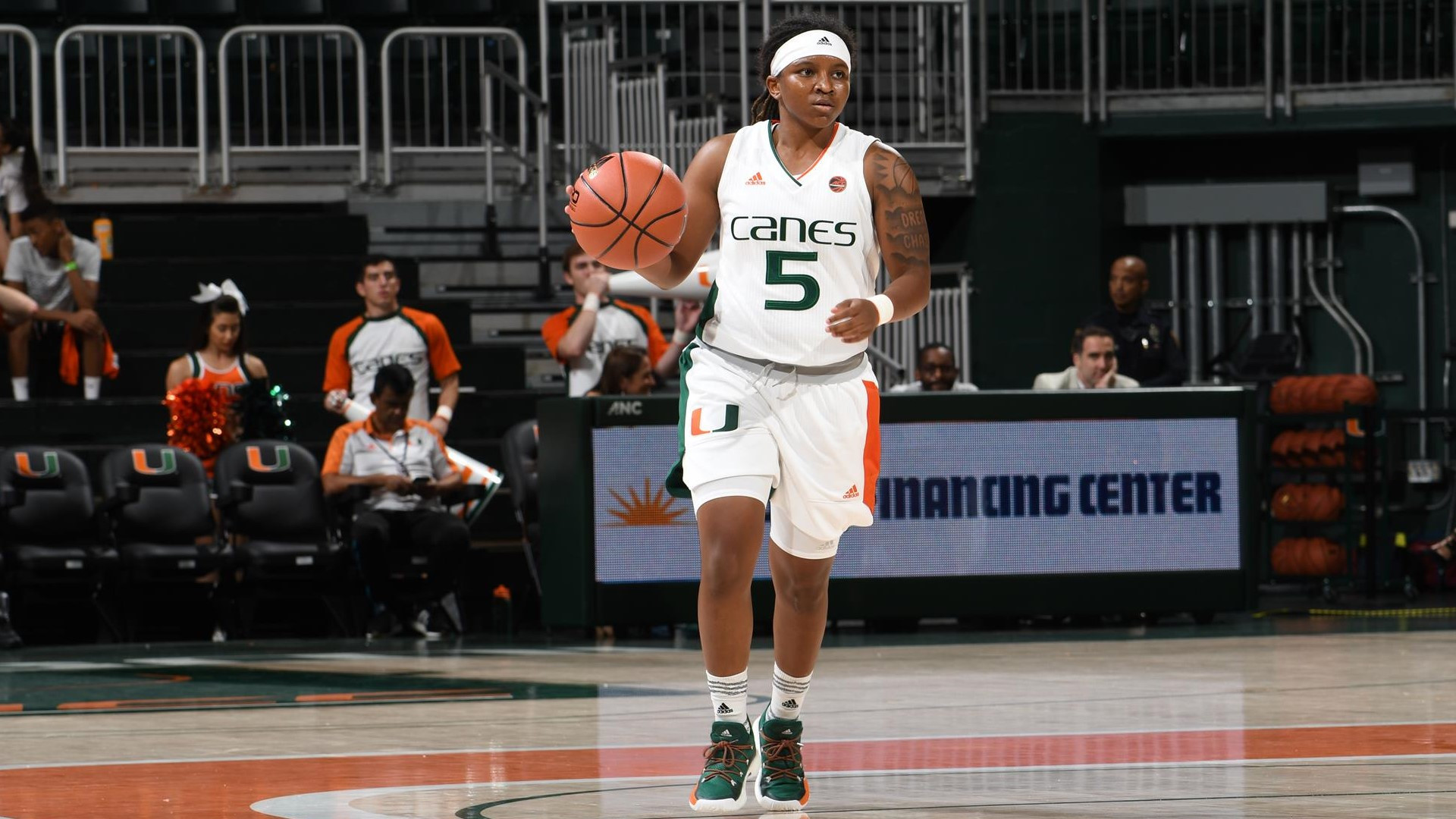 WBB Rolls Past Vermont, 73-49