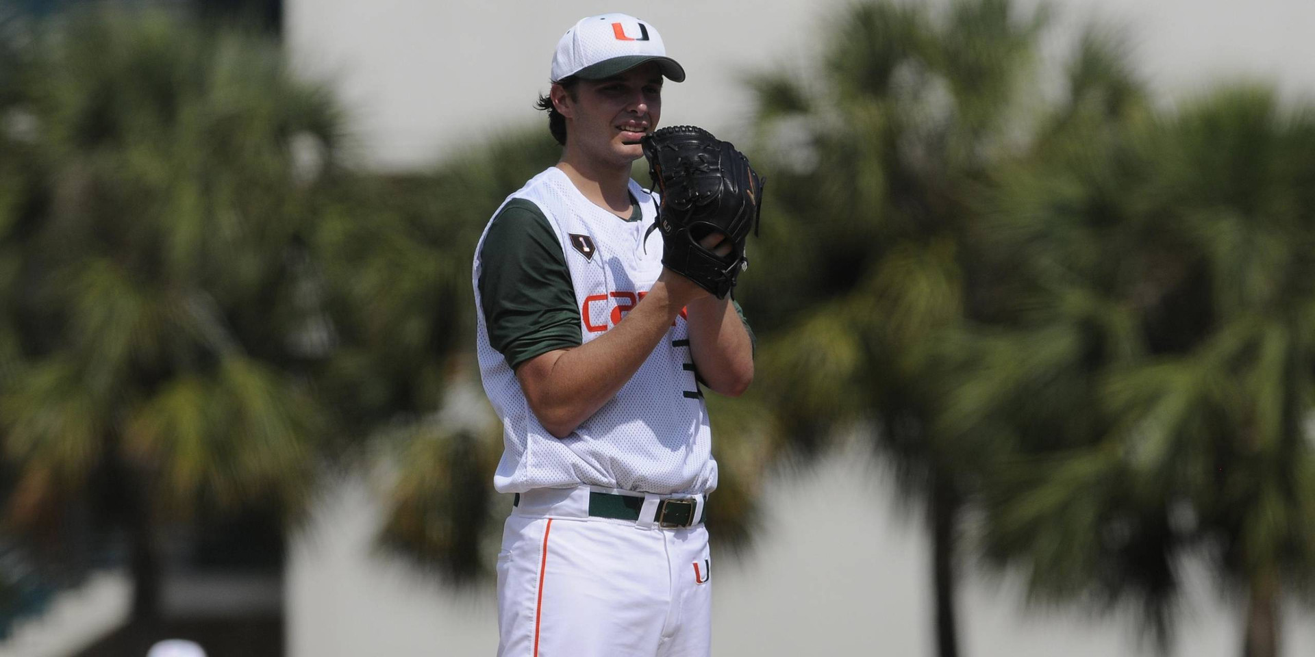 Suarez Sharp in No. 29 Miami's 4-1 Defeat