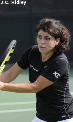 Women's Tennis Cruises Past FGCU, 7-0