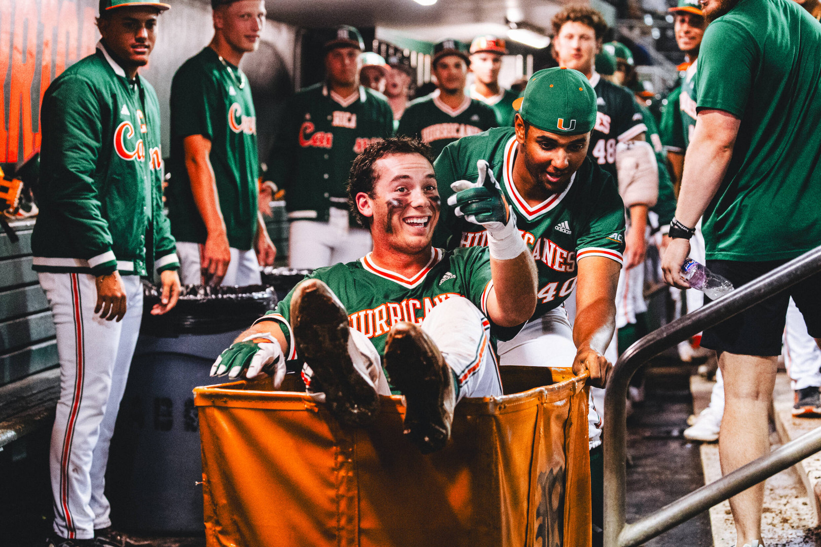 Hurricanes Rally for 7-6 Win over Skyhawks