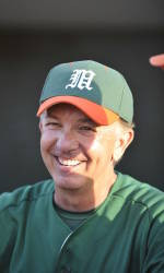 Morris Signs Contract Extension at Miami Through 2015