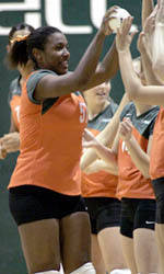 Hurricanes Host Orange & Green Challenge