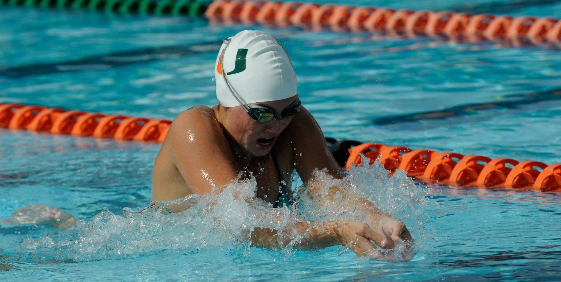 Swimming Finishes Tournament in Fourth Place