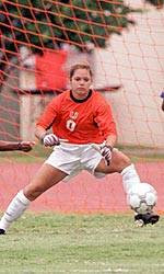 Women's Soccer Shuts Out Providence 1-0
