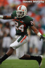 Hurricanes Hold Off Deacons, 16-10