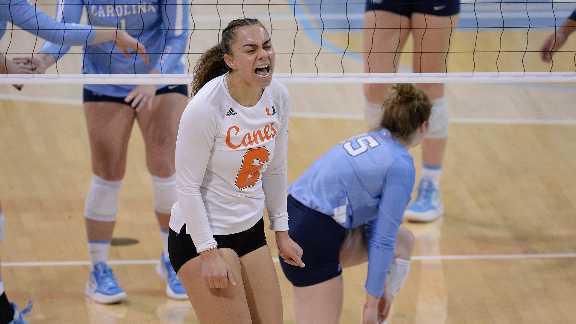 Hurricanes Best North Carolina, 3-1, for Season Sweep