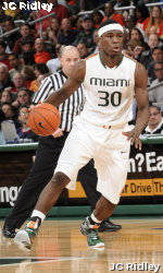 Men's Basketball Takes on Virginia Tuesday