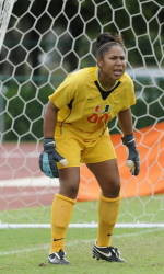 Vikki Alonzo named Muscle Milk Student-Athlete of the Week