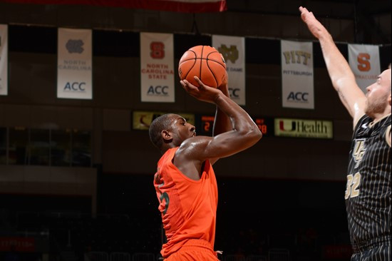 UMmbk112113-044.jpg