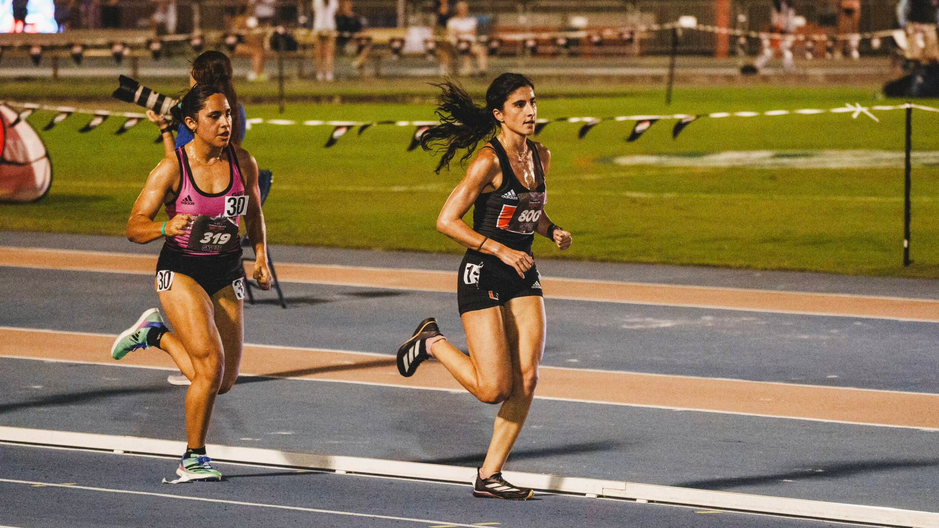 Hurricanes Open Florida Relays with Strong Performances