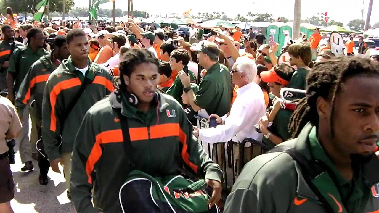 10/22/11 - Canes Walk vs Georgia Tech