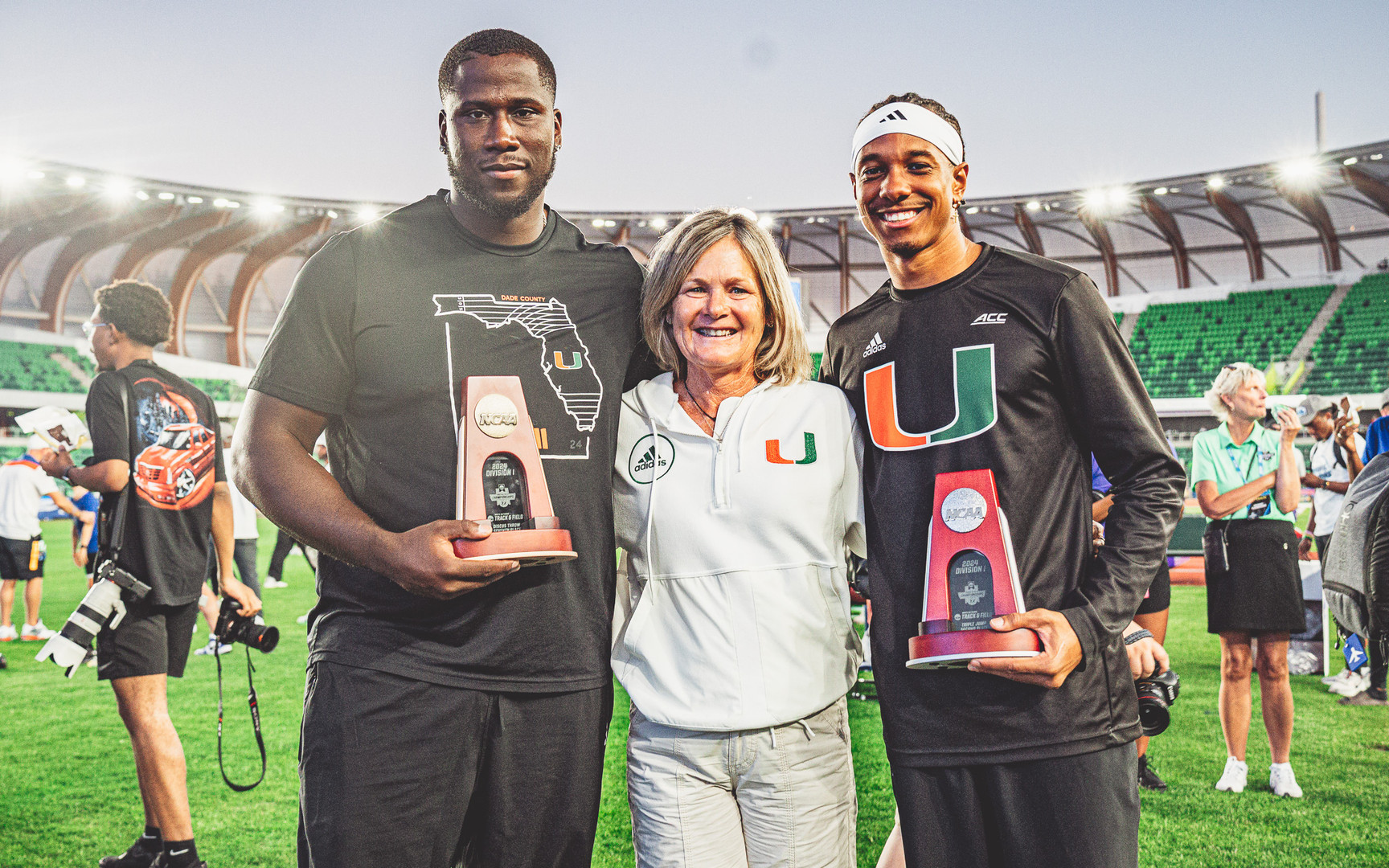 Miami Men’s Team Makes History With Top Ten Finish at National Championships