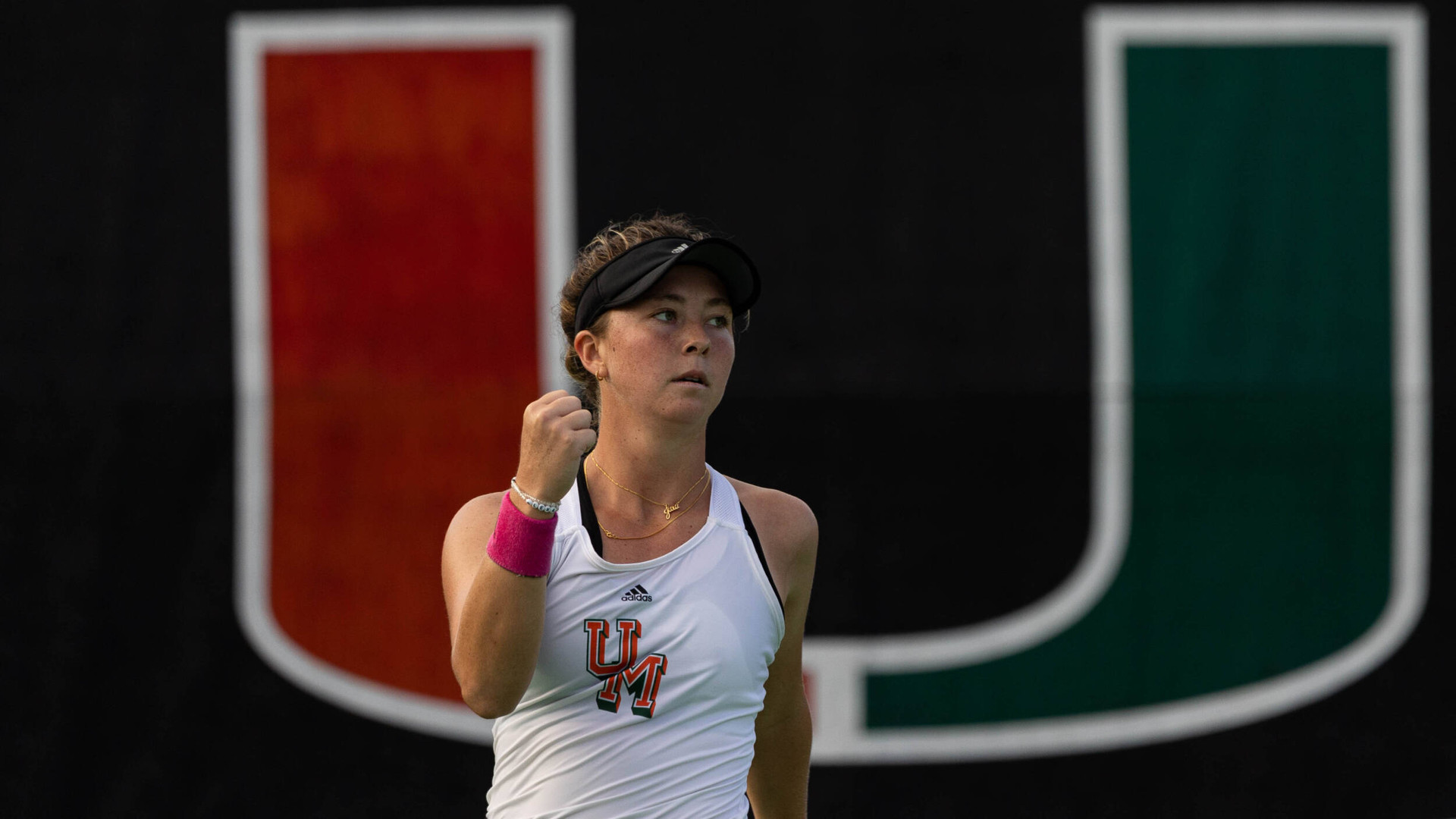 W. Tennis Downs Florida Atlantic, 6-1, in First Dual Match