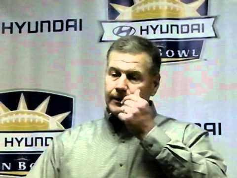 12/28/10 - Coach Stoutland Press Conference
