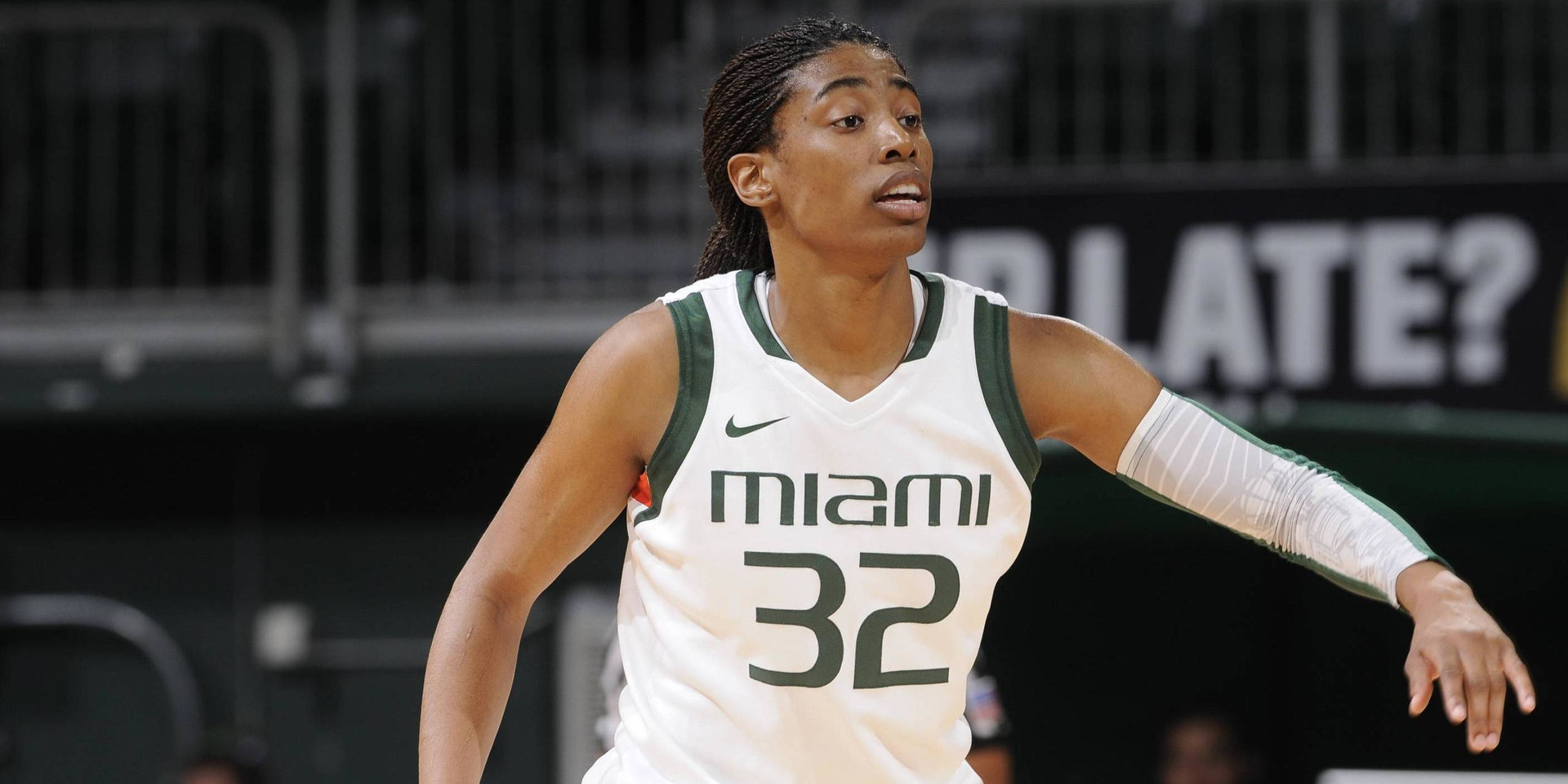 WBB Wins UM Thanksgiving Tournament Title